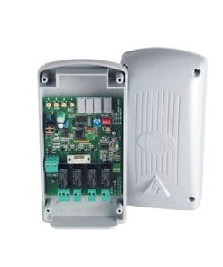 001-RBE4MT - 001-RBE4MT-CAME-Receptor Cuadricanal para Exterior / 999 controles / Alta y baja administrables / 4 salidas de relevador - Relematic.mx - 001RBE4MTdet